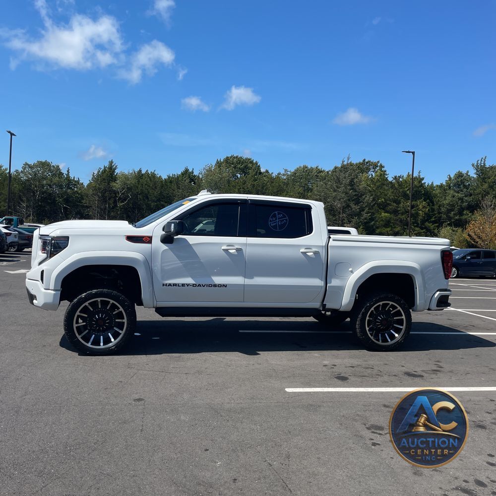 2023 GMC Sierra 1500 AT4