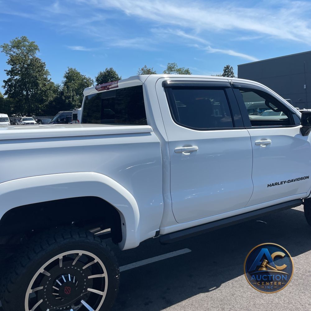 2023 GMC Sierra 1500 AT4