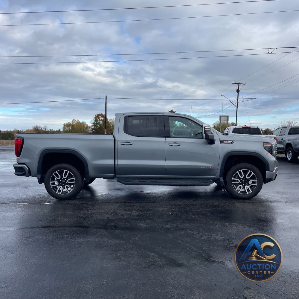 2024 GMC Sierra 1500 AT4