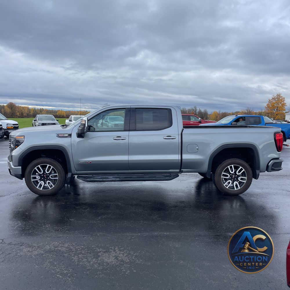 2024 GMC Sierra 1500 AT4