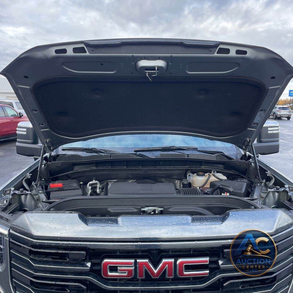 2024 GMC Sierra 1500 AT4