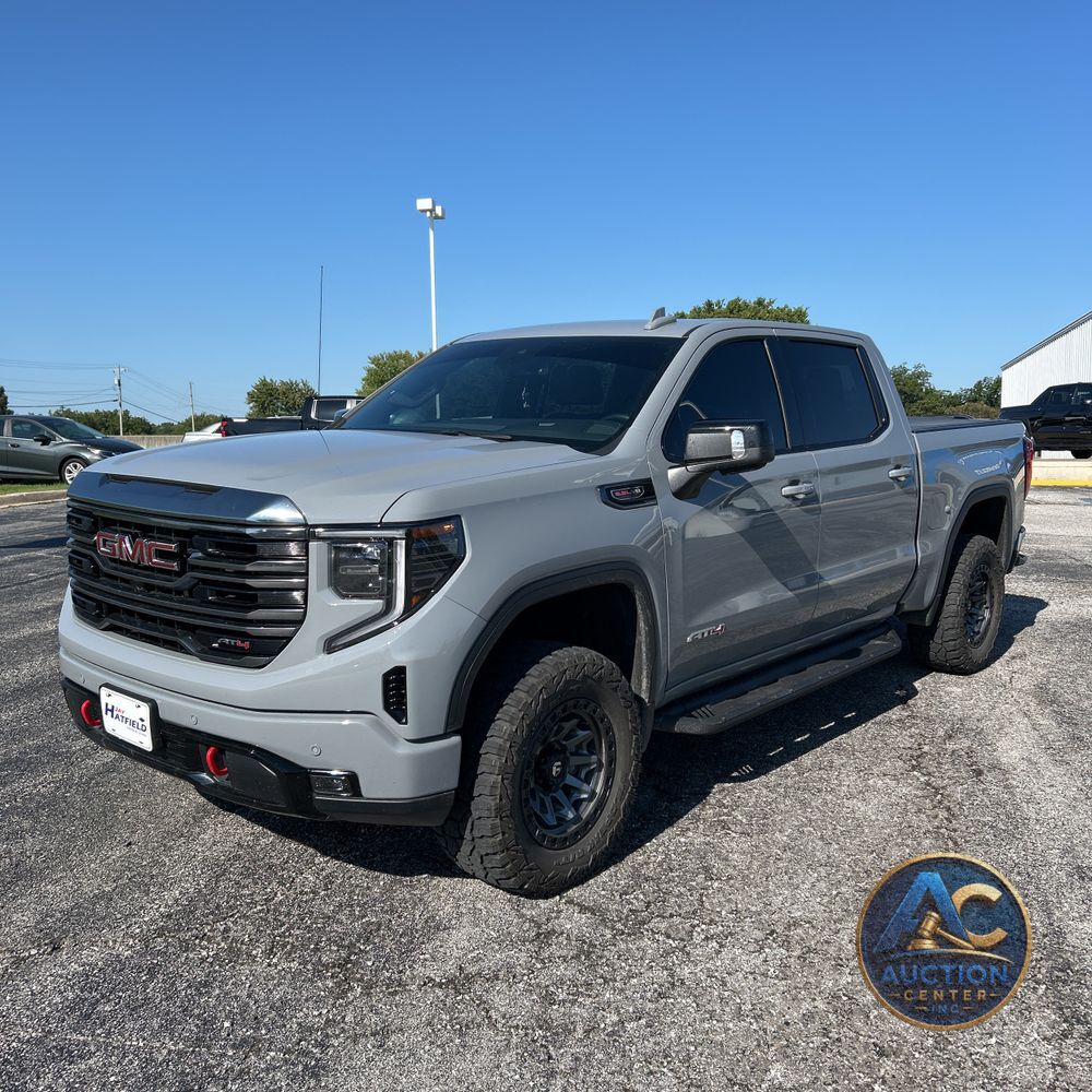 2024 GMC Sierra 1500 AT4