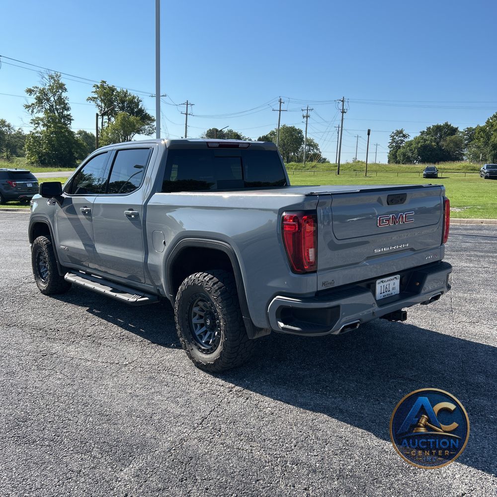 2024 GMC Sierra 1500 AT4