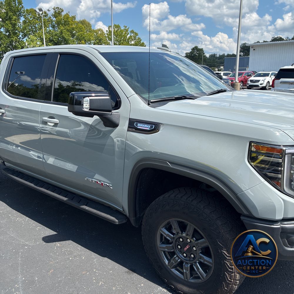 2024 GMC Sierra 1500 AT4X