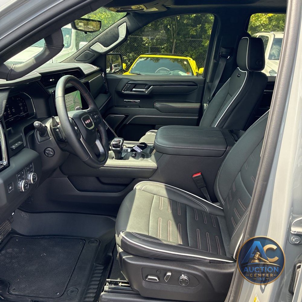 2024 GMC Sierra 1500 AT4X