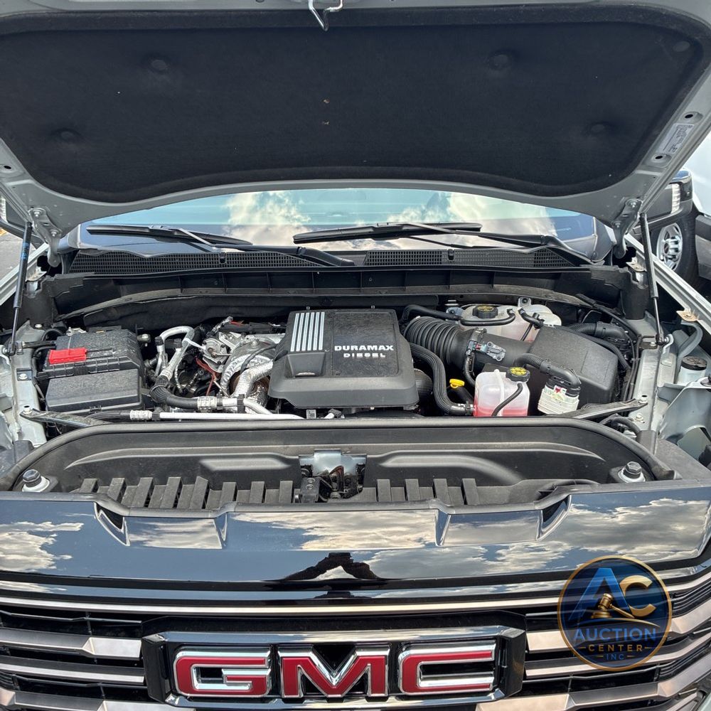 2024 GMC Sierra 1500 AT4X