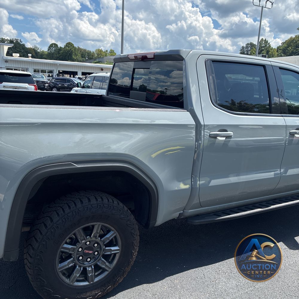 2024 GMC Sierra 1500 AT4X