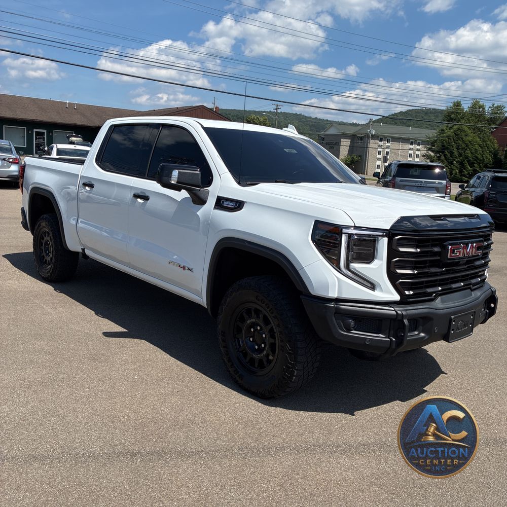 2024 GMC Sierra 1500 AT4X
