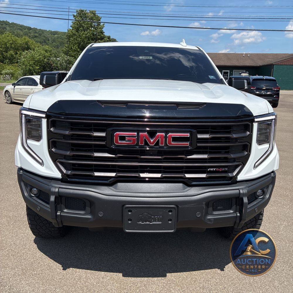 2024 GMC Sierra 1500 AT4X