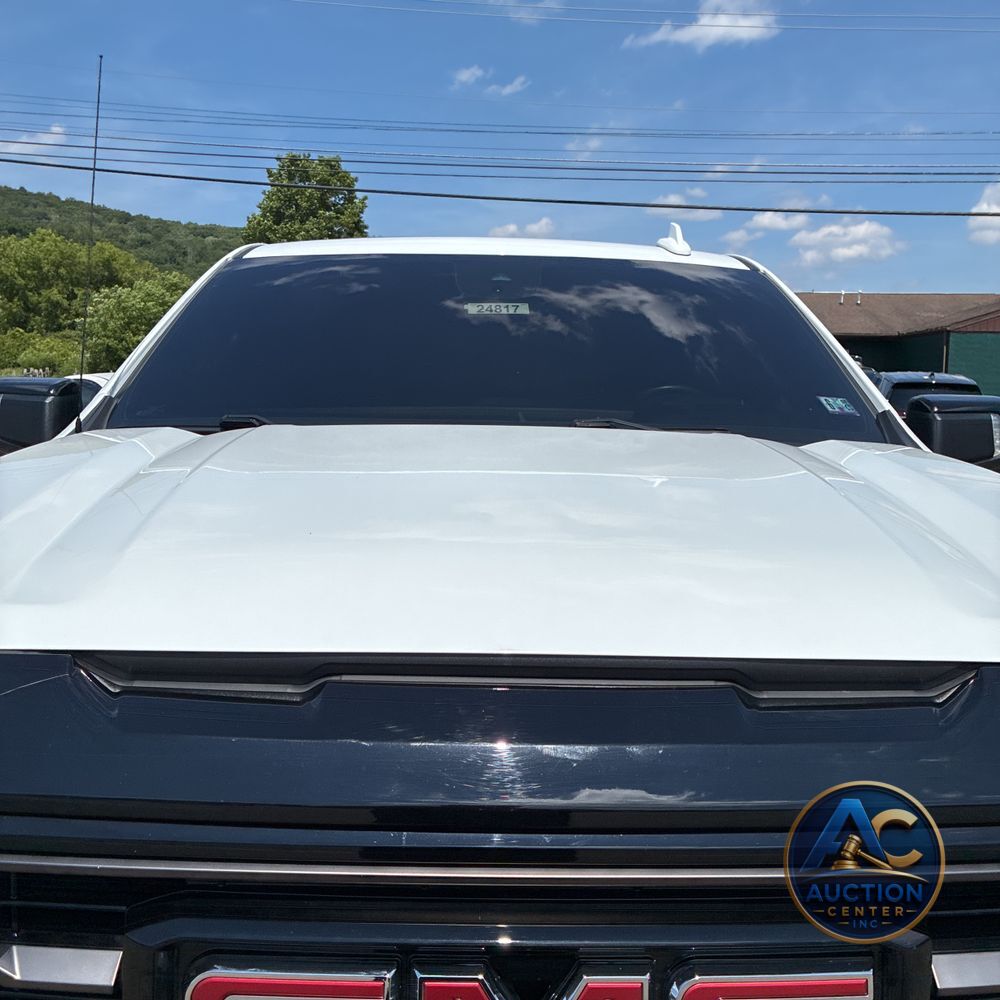 2024 GMC Sierra 1500 AT4X