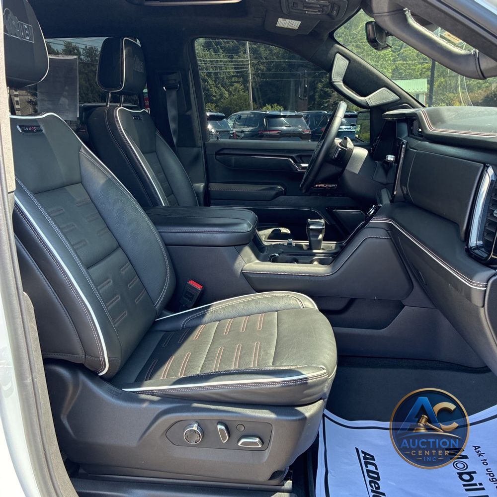 2024 GMC Sierra 1500 AT4X