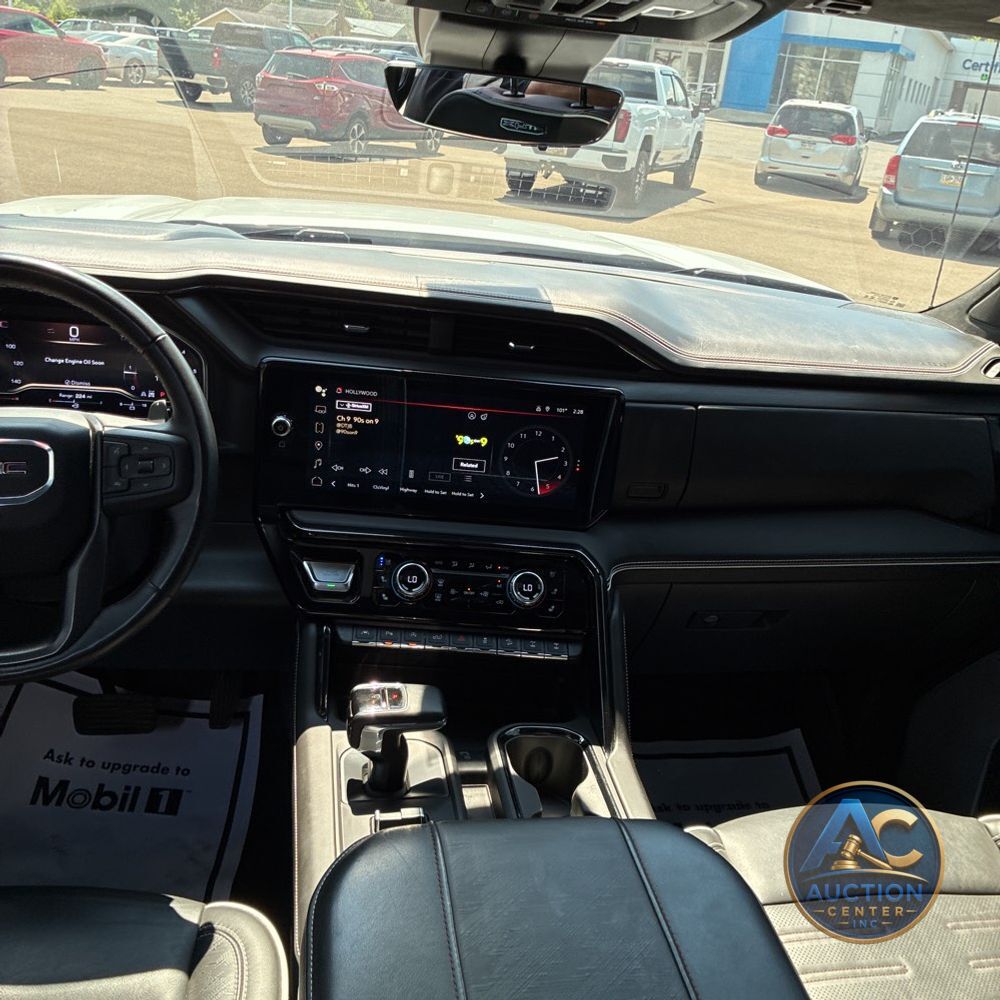 2024 GMC Sierra 1500 AT4X