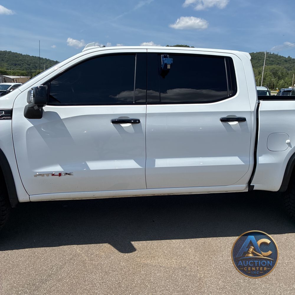 2024 GMC Sierra 1500 AT4X