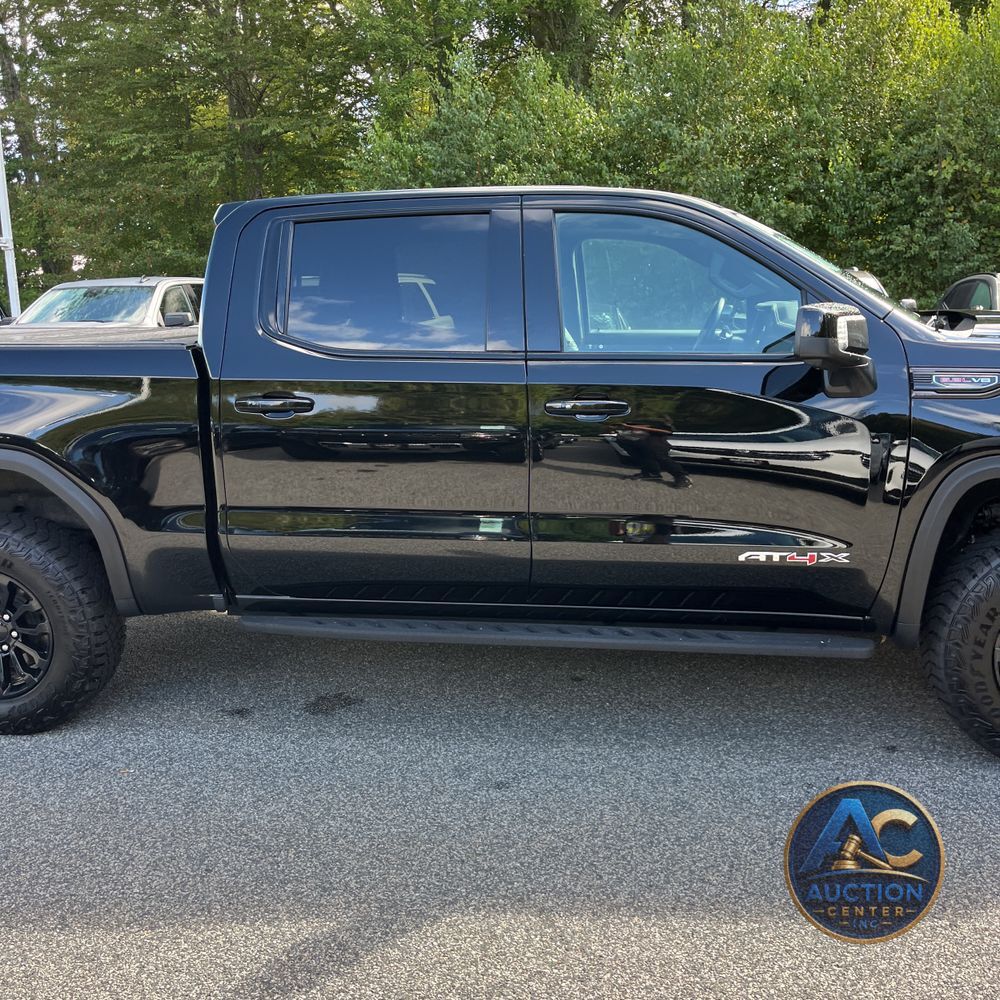 2023 GMC Sierra 1500 AT4X