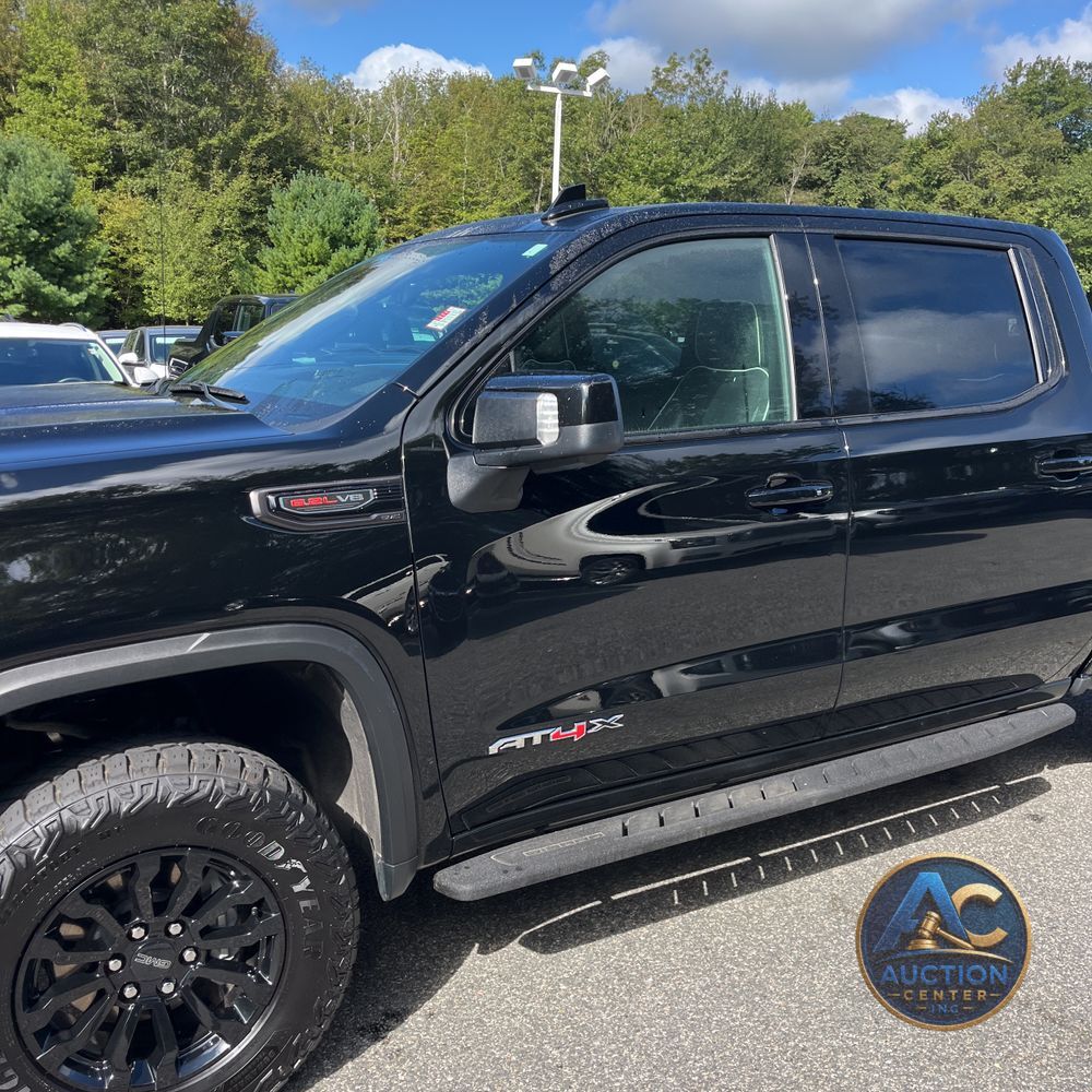 2023 GMC Sierra 1500 AT4X