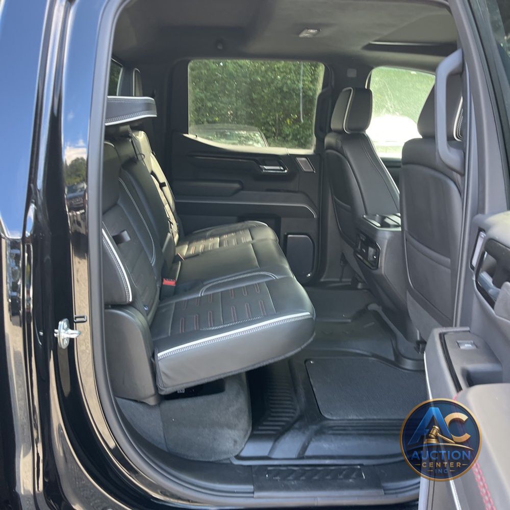 2023 GMC Sierra 1500 AT4X
