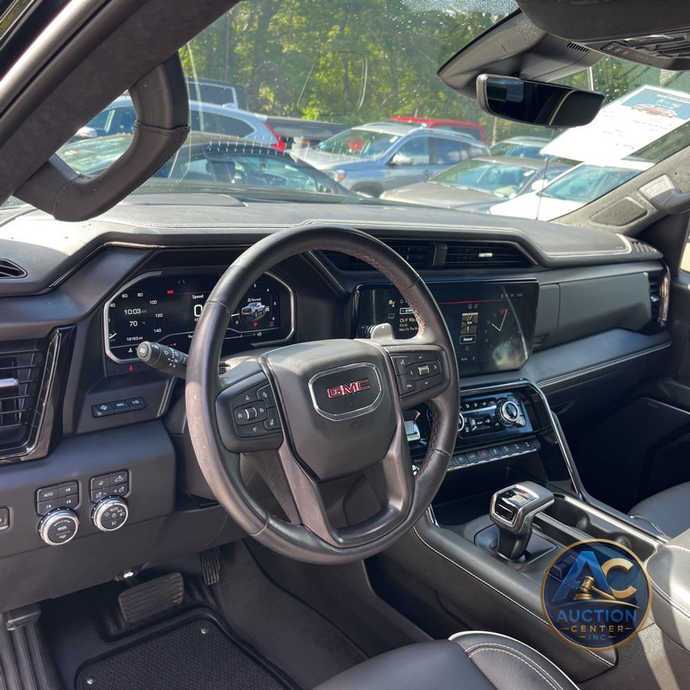 2023 GMC Sierra 1500 AT4X