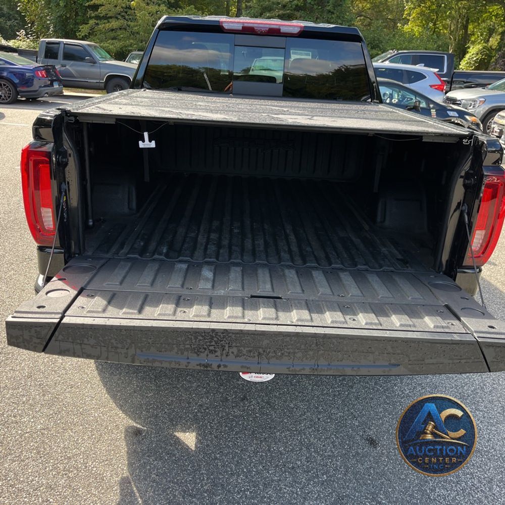 2023 GMC Sierra 1500 AT4X