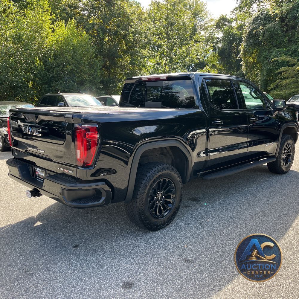 2023 GMC Sierra 1500 AT4X