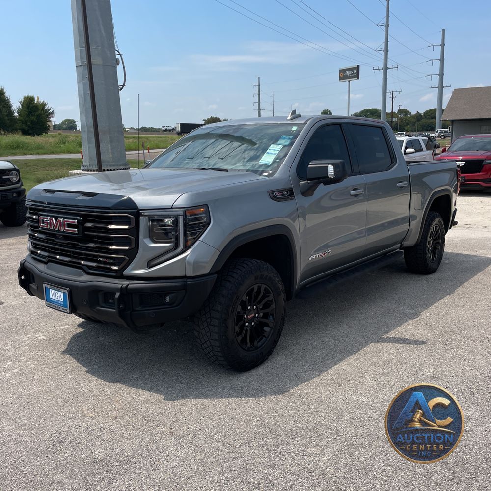 2023 GMC Sierra 1500 AT4X