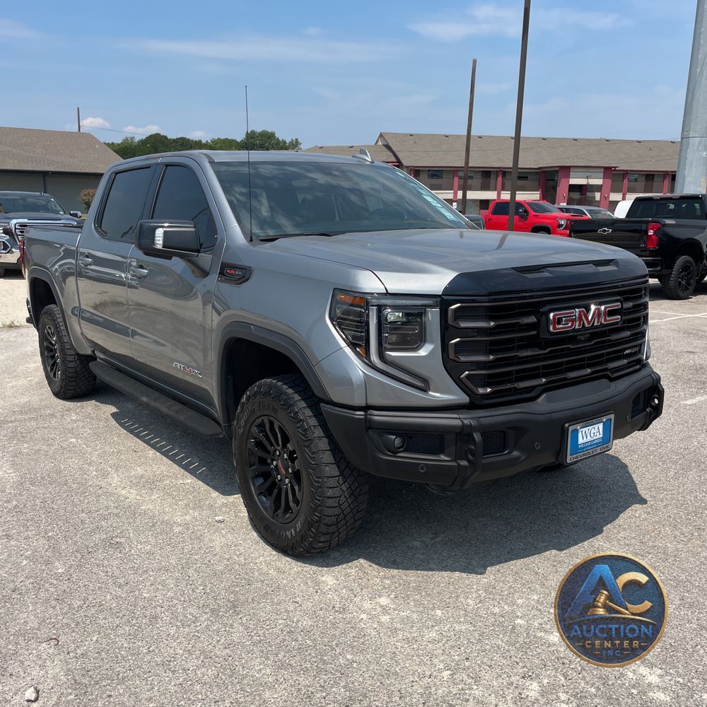 2023 GMC Sierra 1500 AT4X