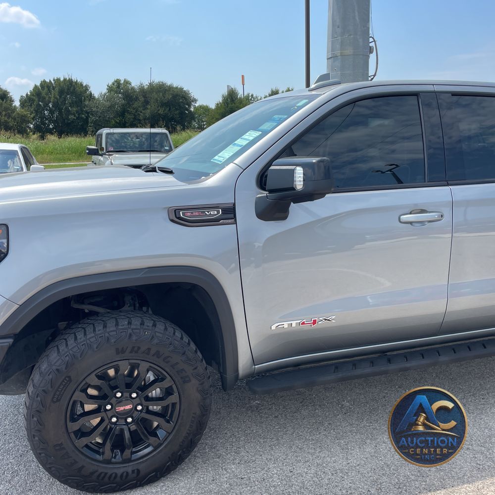 2023 GMC Sierra 1500 AT4X