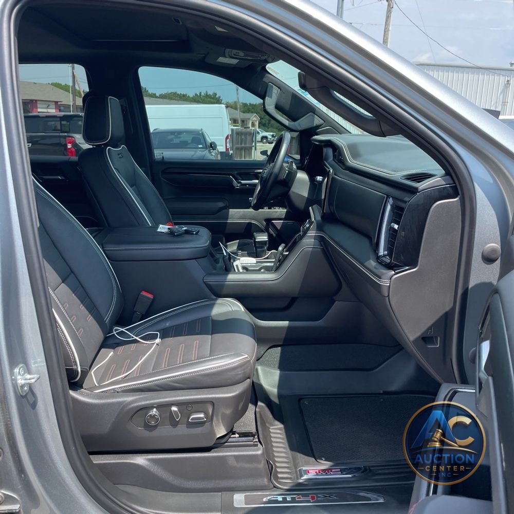 2023 GMC Sierra 1500 AT4X