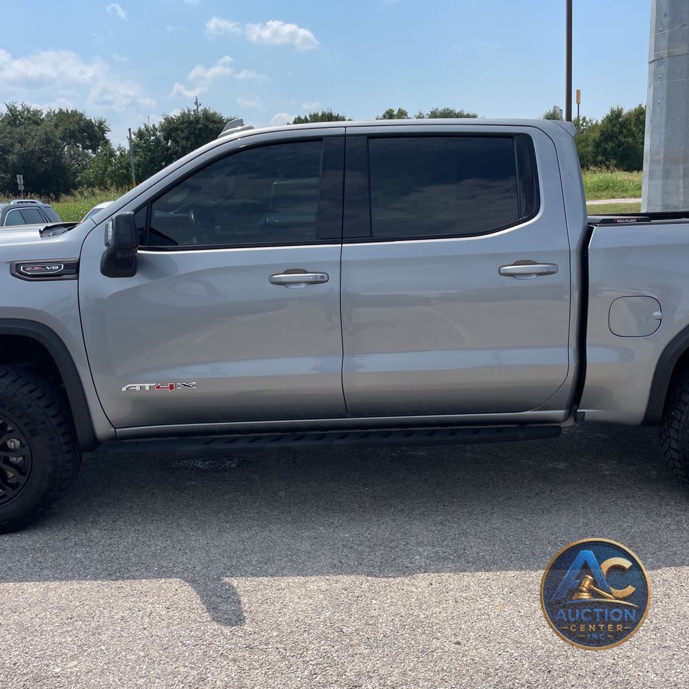 2023 GMC Sierra 1500 AT4X