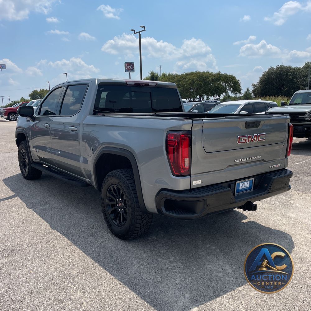 2023 GMC Sierra 1500 AT4X