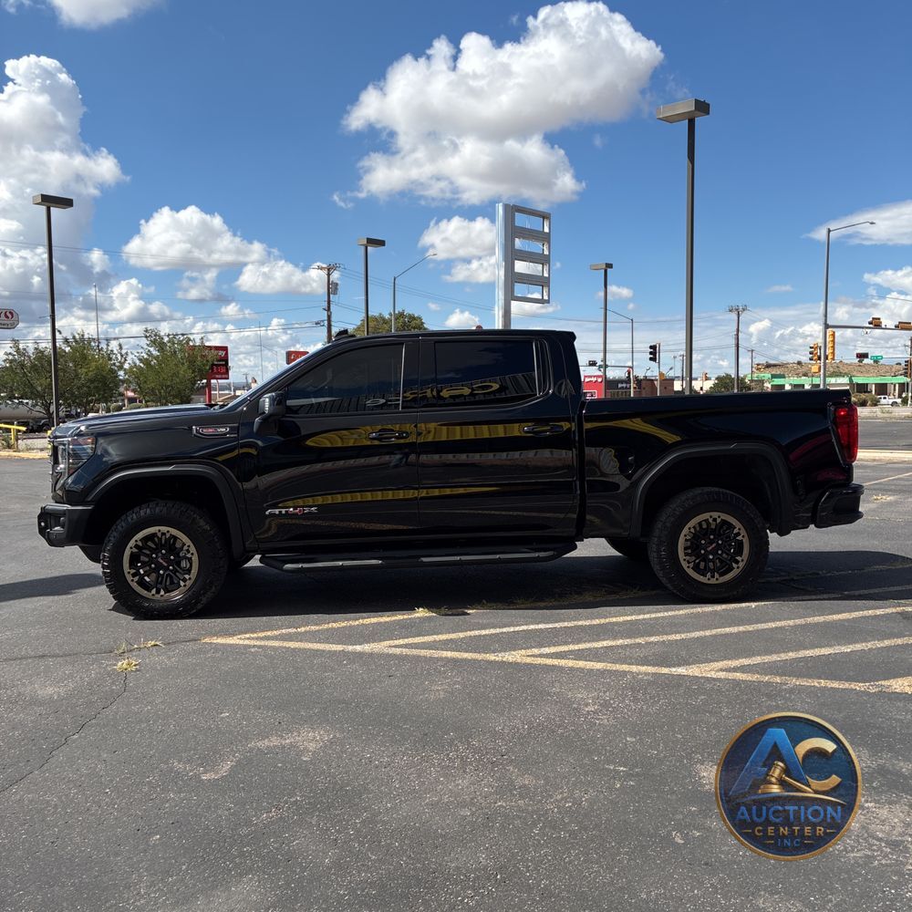 2024 GMC Sierra 1500 AT4X