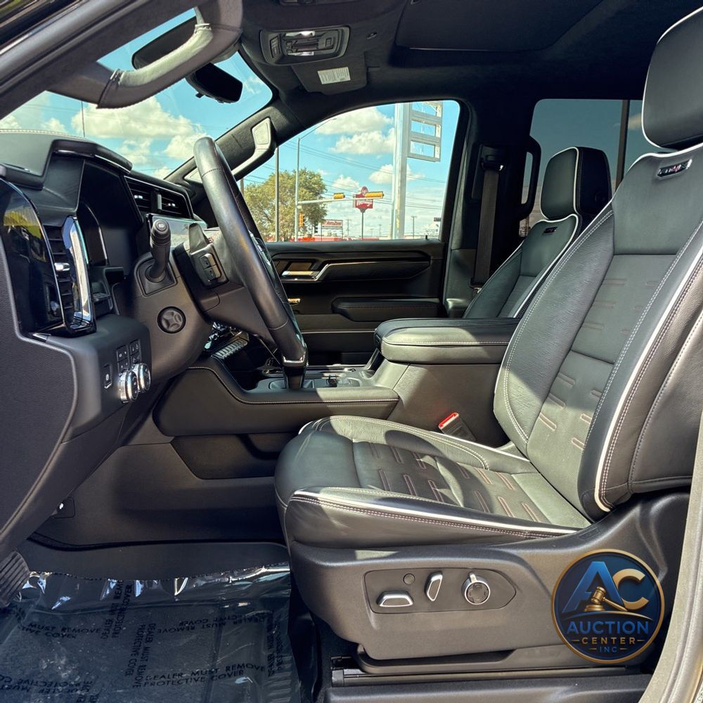 2024 GMC Sierra 1500 AT4X
