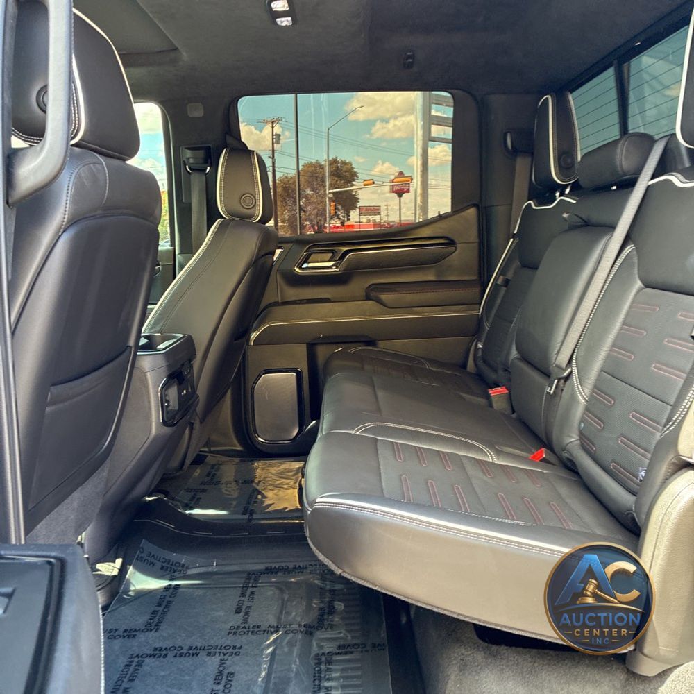 2024 GMC Sierra 1500 AT4X