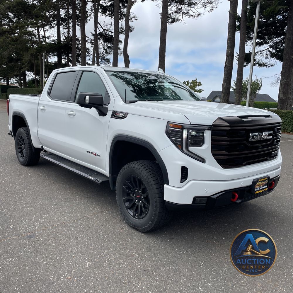 2023 GMC Sierra 1500 AT4X