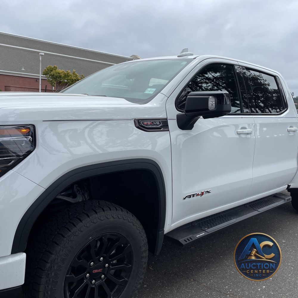 2023 GMC Sierra 1500 AT4X