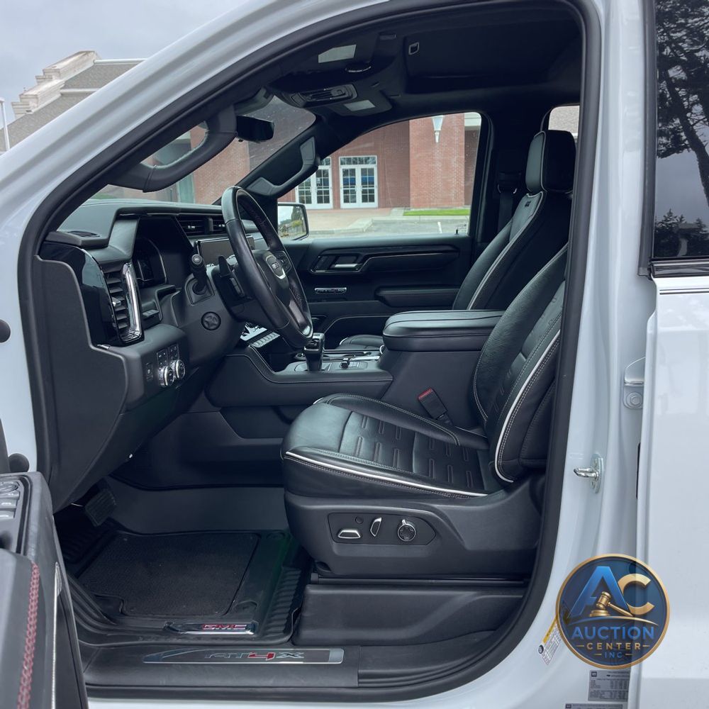 2023 GMC Sierra 1500 AT4X