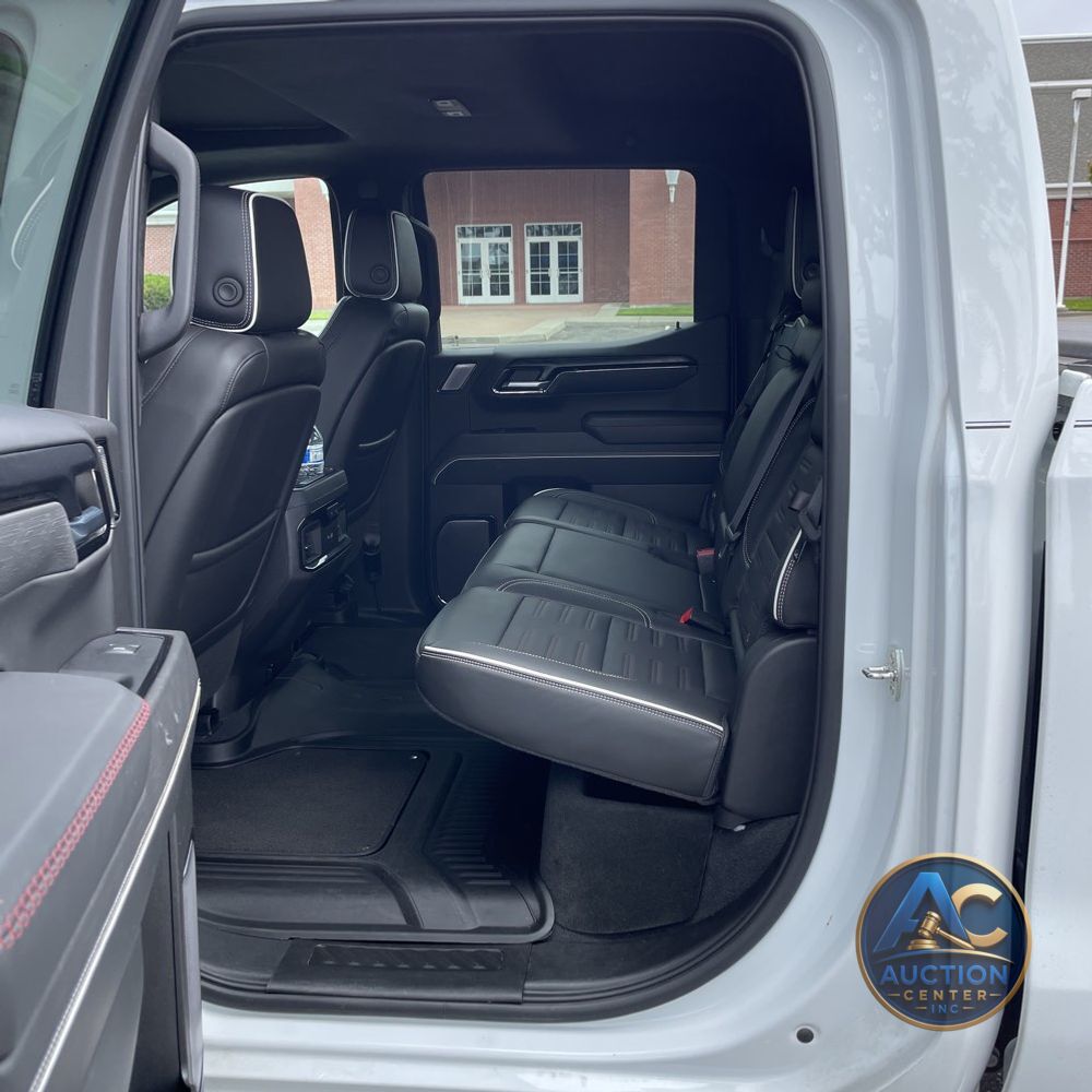 2023 GMC Sierra 1500 AT4X