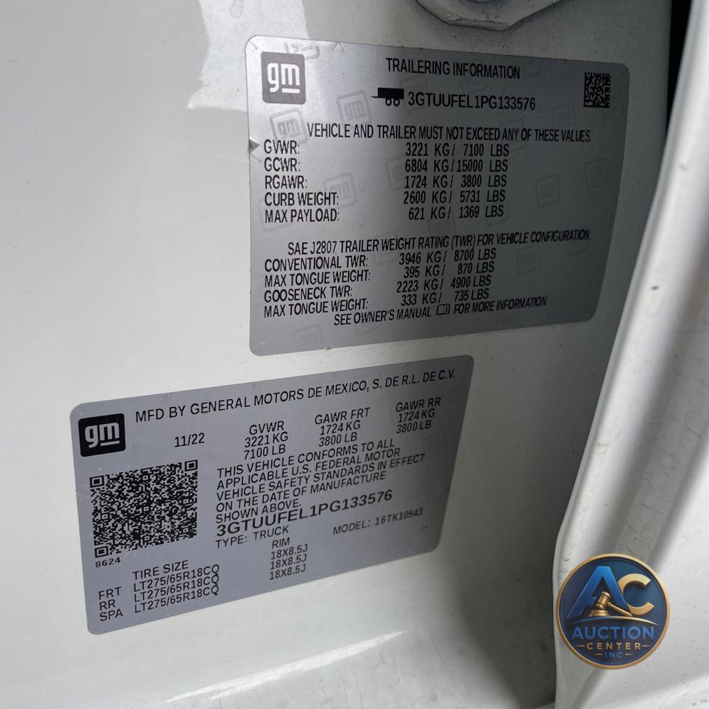 2023 GMC Sierra 1500 AT4X