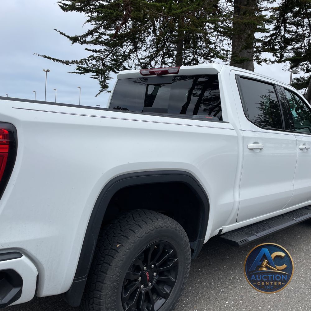 2023 GMC Sierra 1500 AT4X