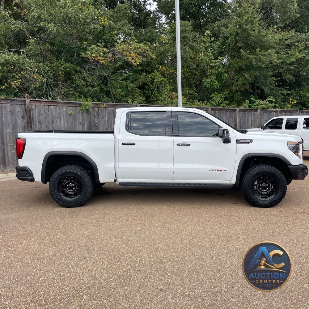 2024 GMC Sierra 1500 AT4X
