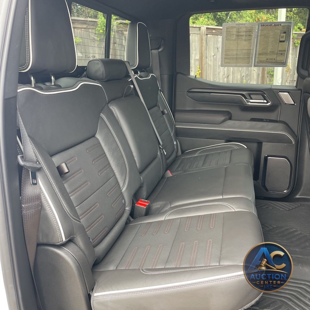 2024 GMC Sierra 1500 AT4X