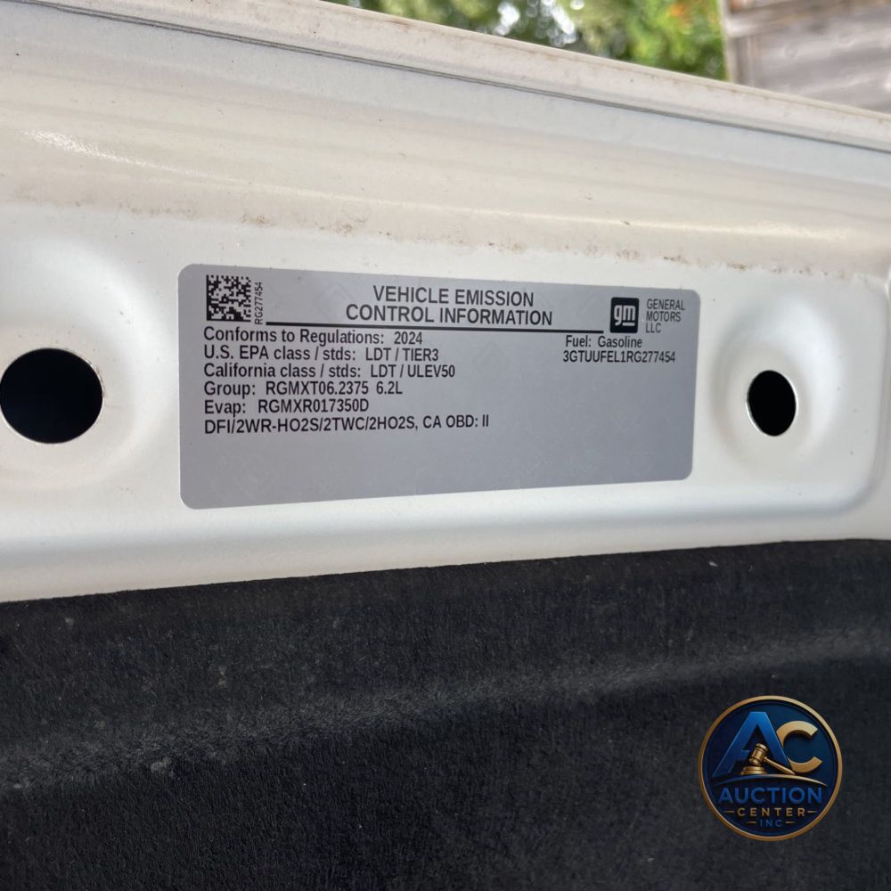 2024 GMC Sierra 1500 AT4X