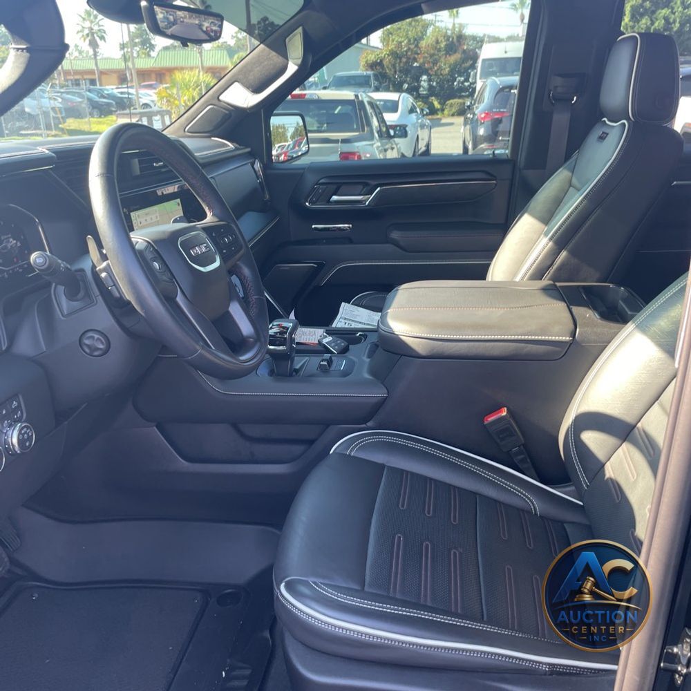 2024 GMC Sierra 1500 AT4X