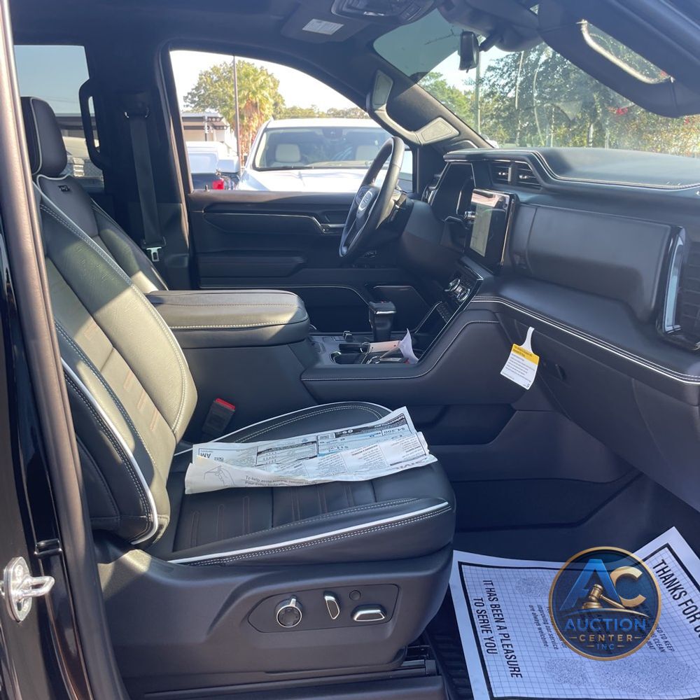 2024 GMC Sierra 1500 AT4X