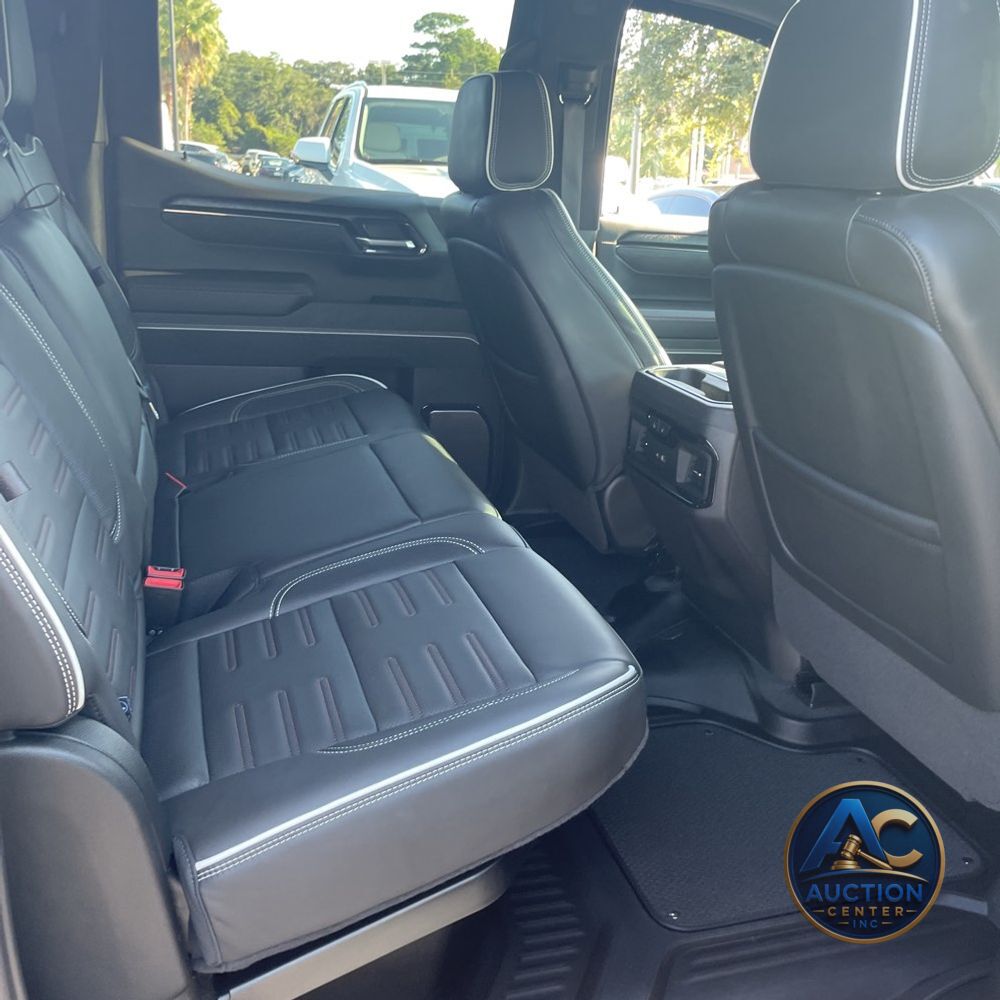 2024 GMC Sierra 1500 AT4X