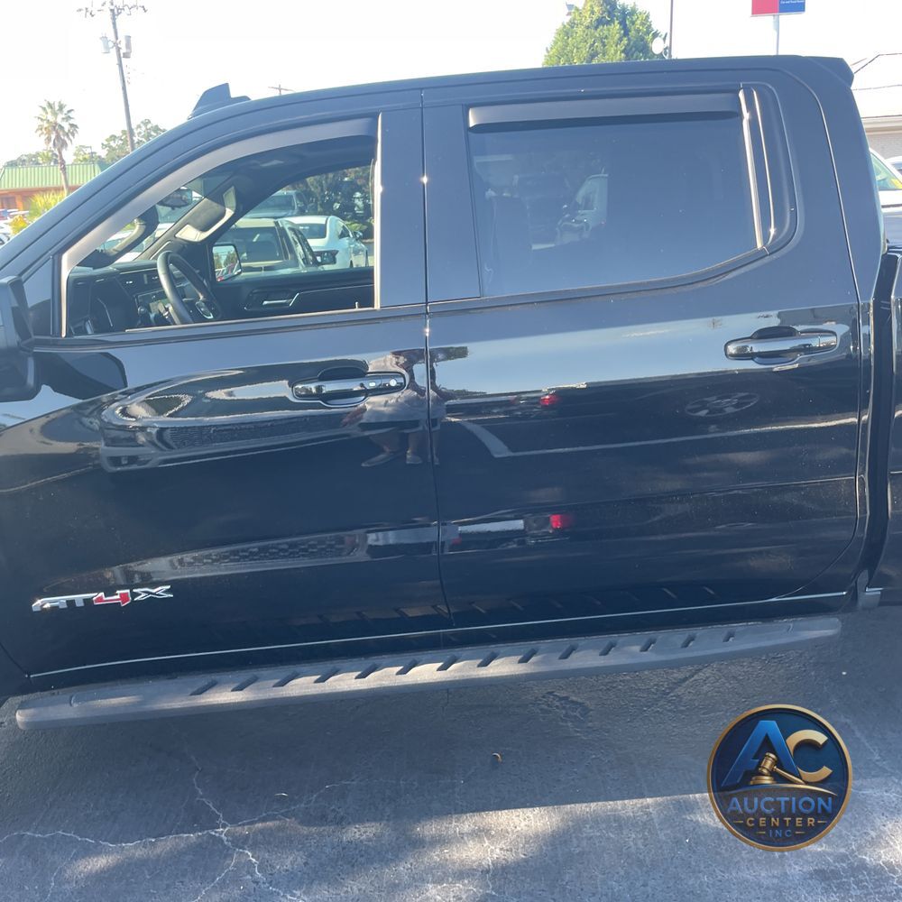 2024 GMC Sierra 1500 AT4X