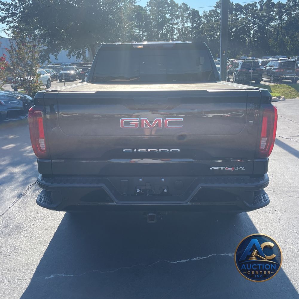 2024 GMC Sierra 1500 AT4X