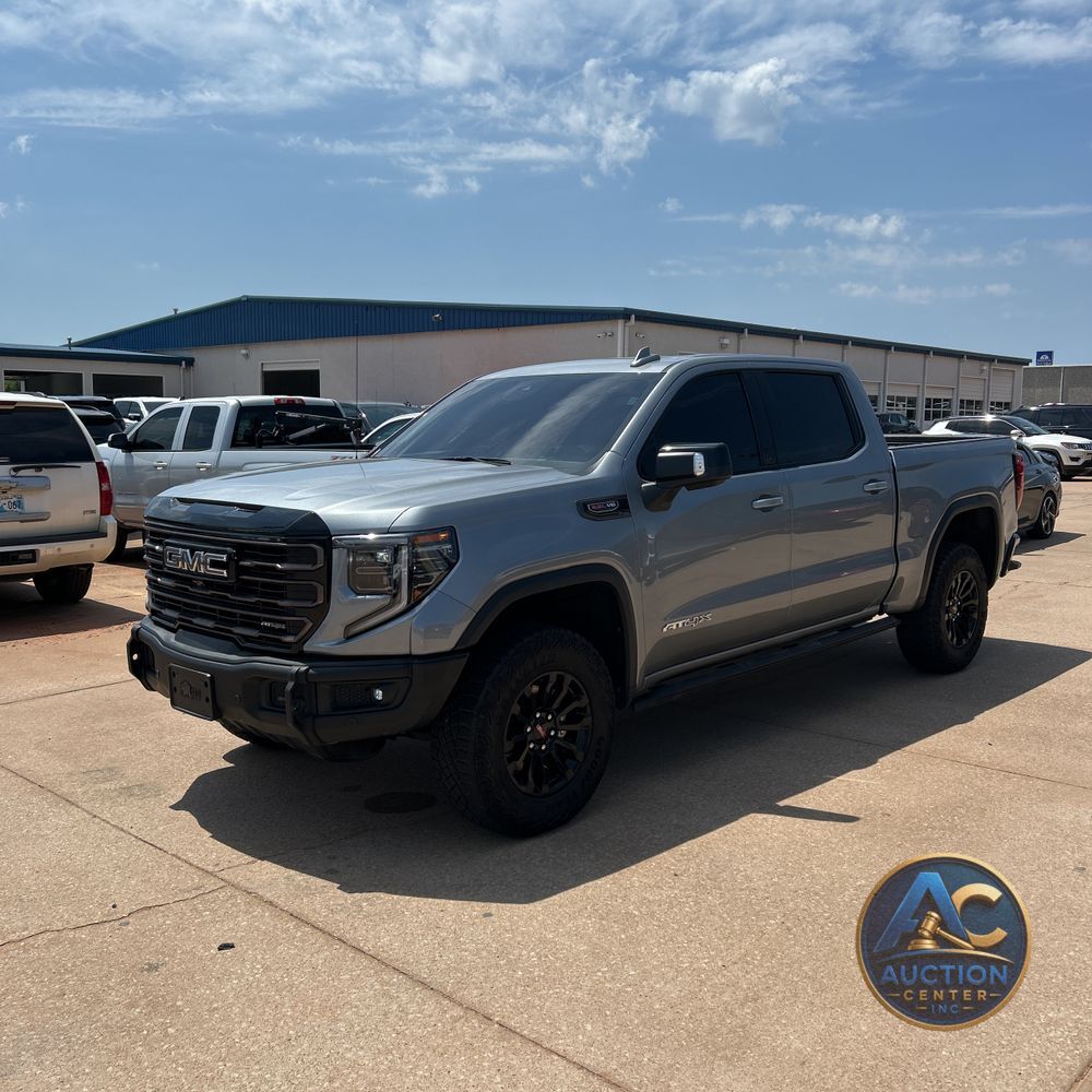 2023 GMC Sierra 1500 AT4X