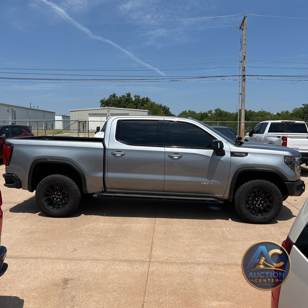2023 GMC Sierra 1500 AT4X