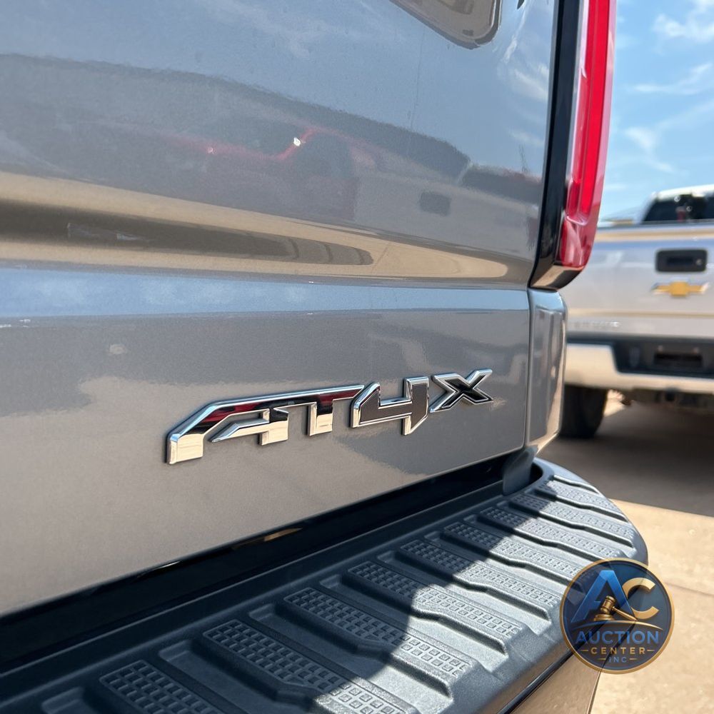 2023 GMC Sierra 1500 AT4X