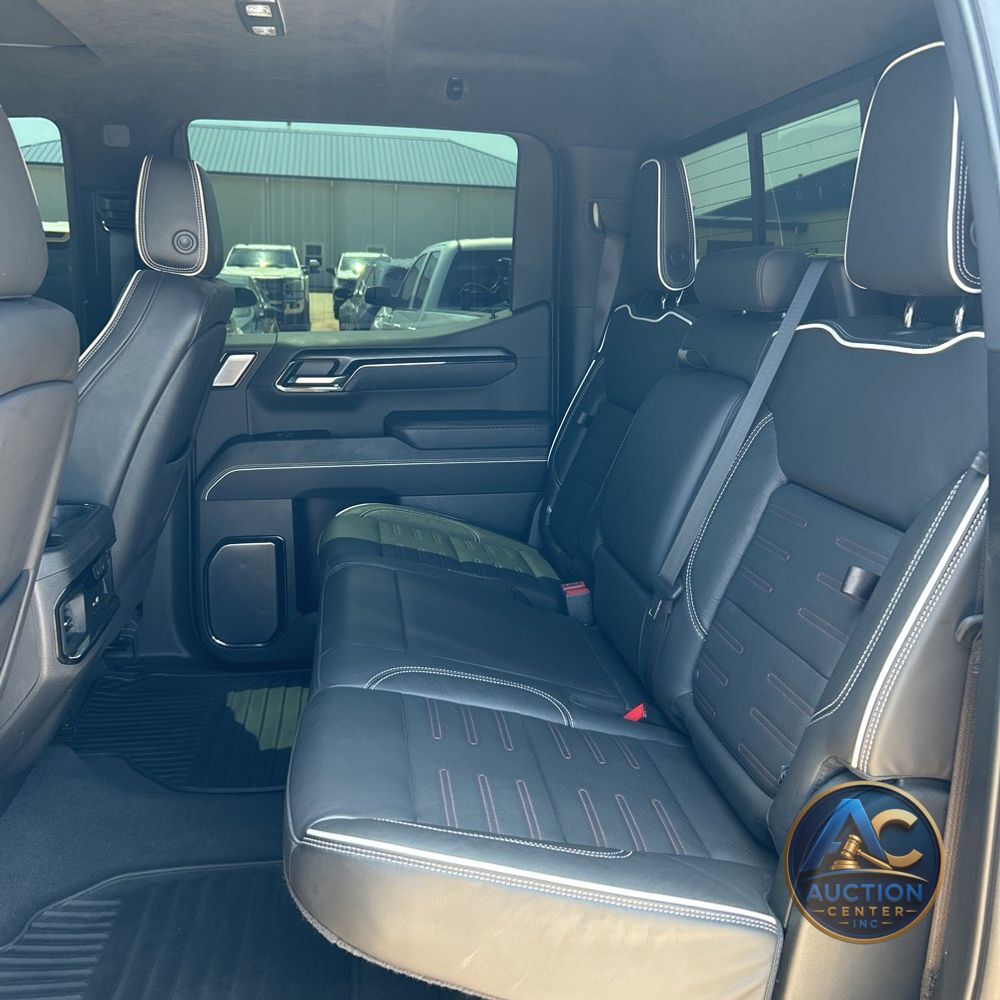 2023 GMC Sierra 1500 AT4X